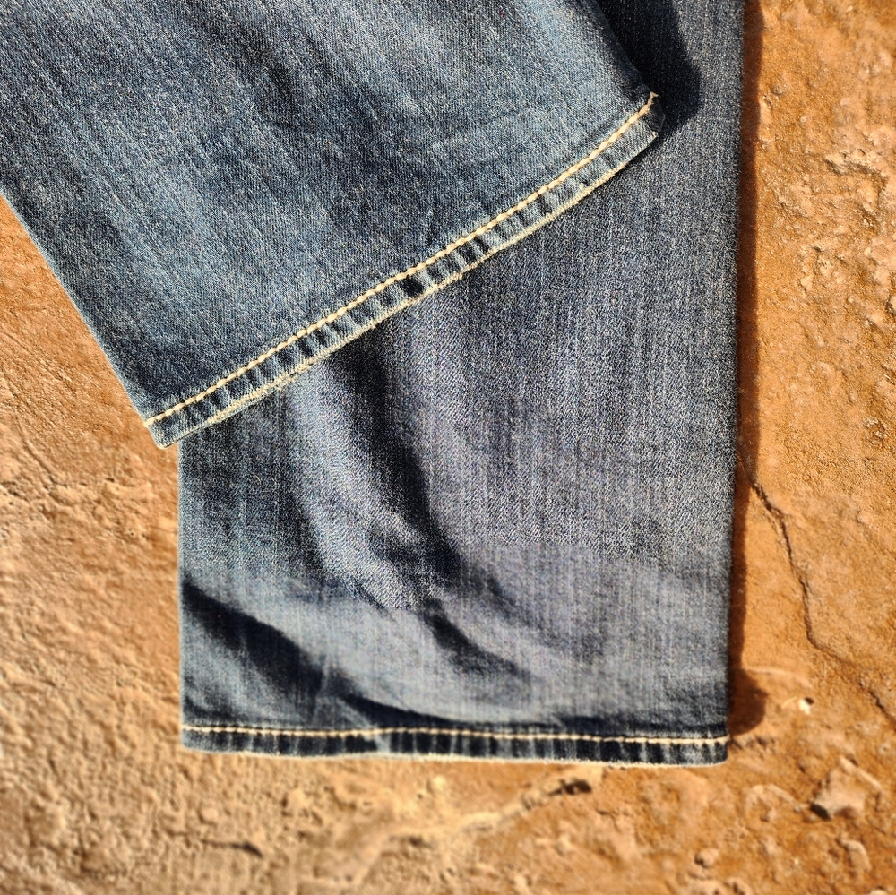 Silver Jeans - Picture 6 of 6
